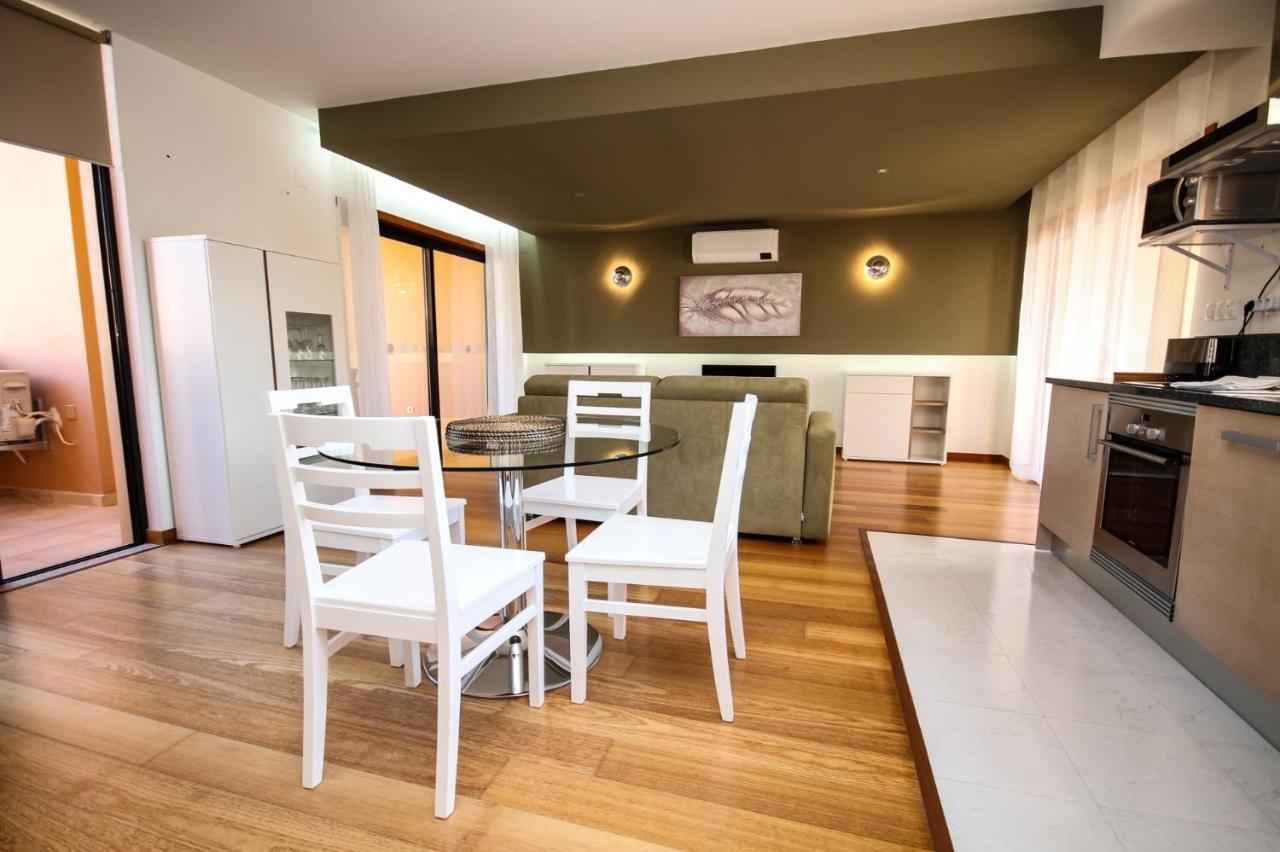 Luxury Apartment - T1 Vue Sur Piscine - Luz Exterior foto